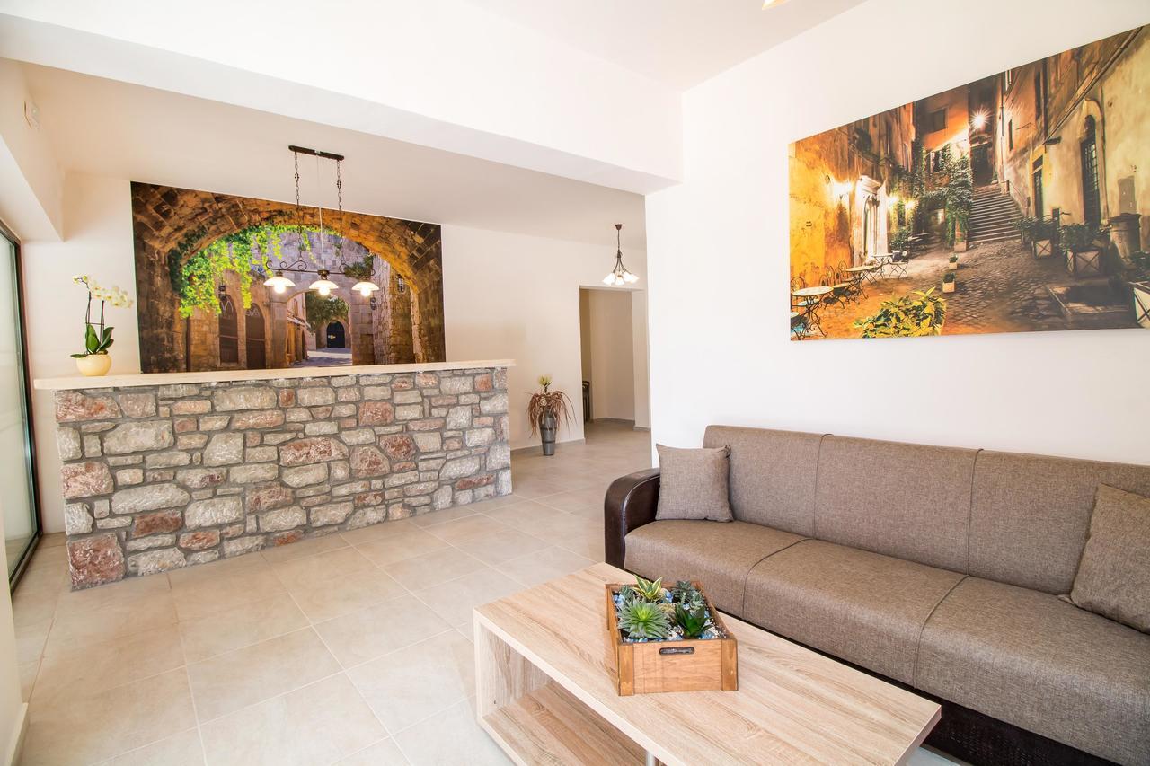 Casa Artemida Boutique Hotel 法里拉基 外观 照片