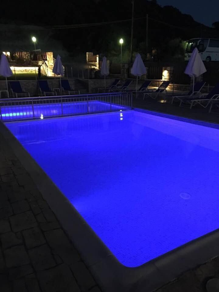Casa Artemida Boutique Hotel 法里拉基 外观 照片
